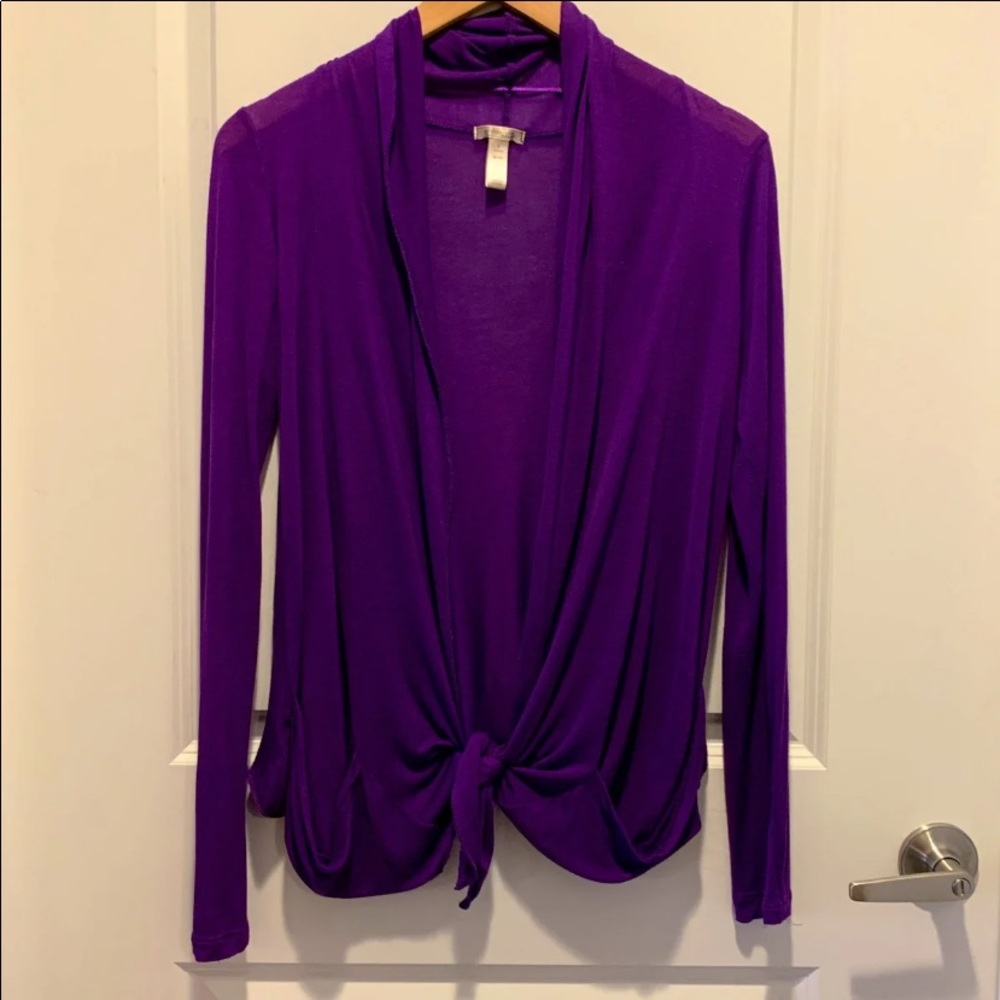 **SOLD**Ambiance Apparel Light weight wrap